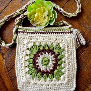 Crossbody Crochet Granny Square Tote Bag